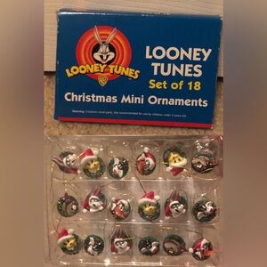 Vintage Looney Tunes Christmas Mini Ornaments Set of 18